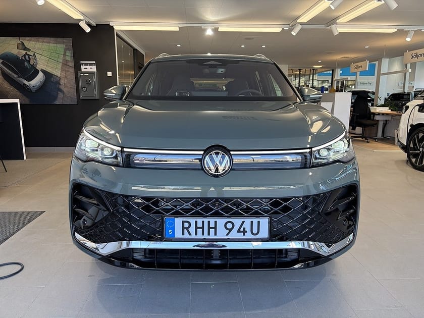 Bild 2 av Volkswagen Tiguan eHybrid R-Line-Edition 4595kr/mån MAJ ERBJUDANDE