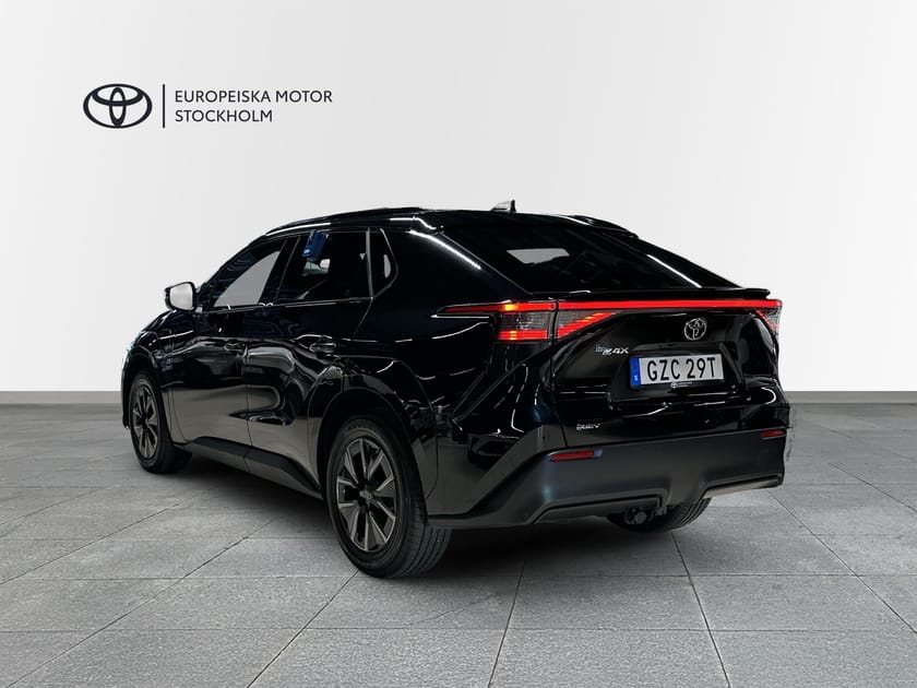 Bild 2 av Toyota bZ4X ACTIVE TECH BUSINESS EDITION / V-HJUL / MOMS