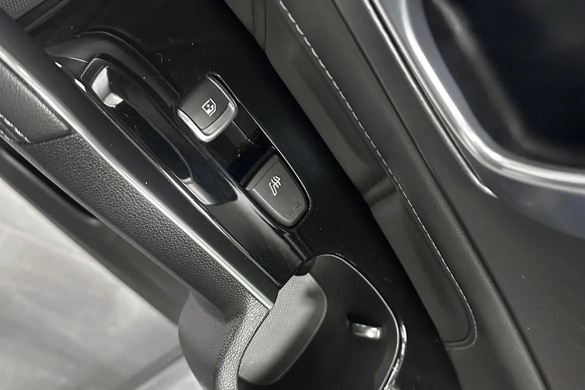 picture of a car