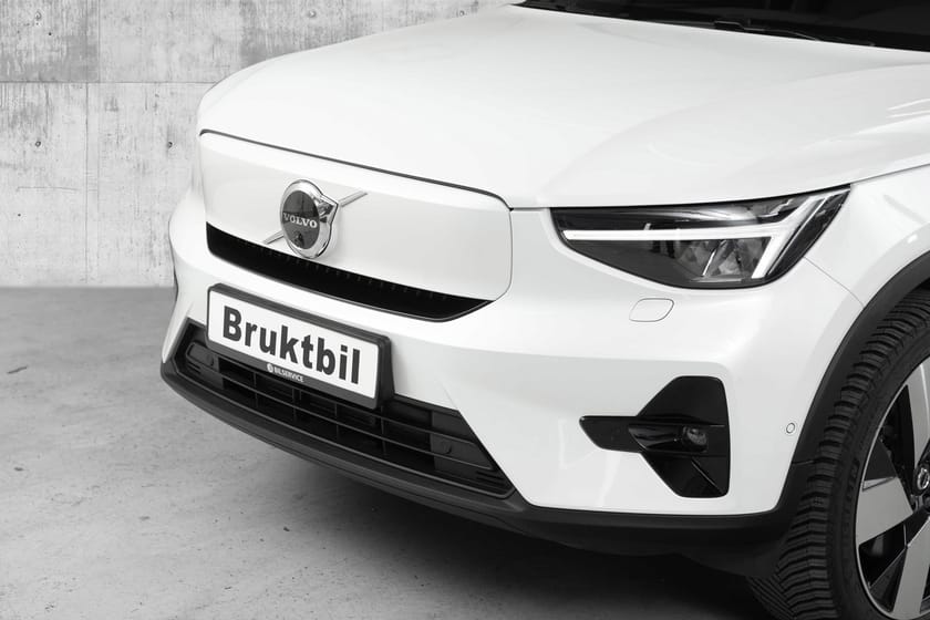 Bilde 2 av Volvo XC40 Recharge Twin motor Ultimate/Hengerfeste/360/Pano/H&K/20"