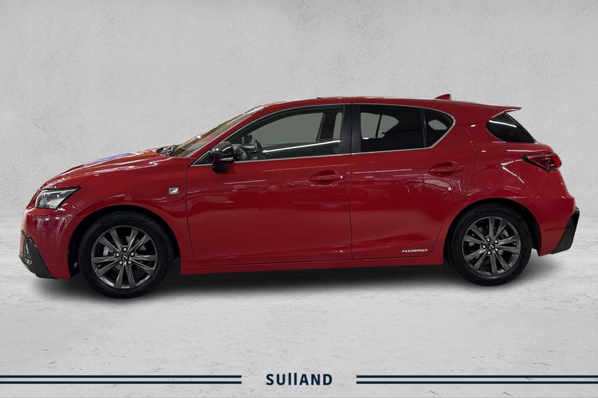 Bilde 2 av Lexus CT 200h F-sport | Navigasjon | Komplett historikk | Ny service