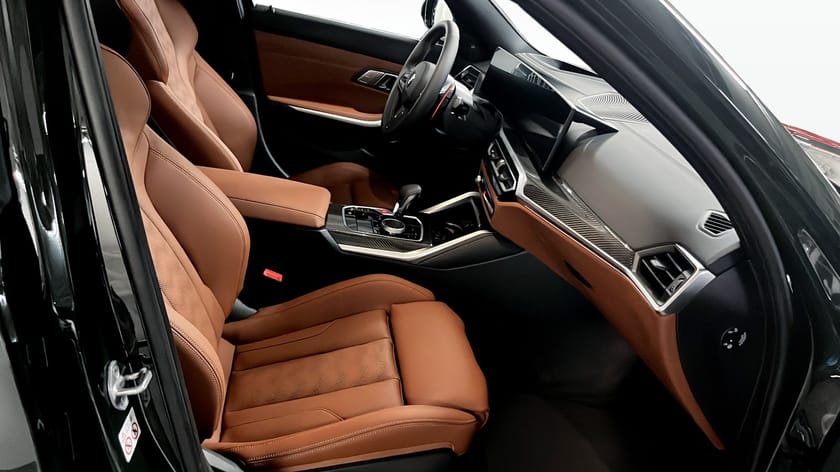 Bild 3 av BMW M3 Competition Touring xDrive Brewster Green / H&K / Laser