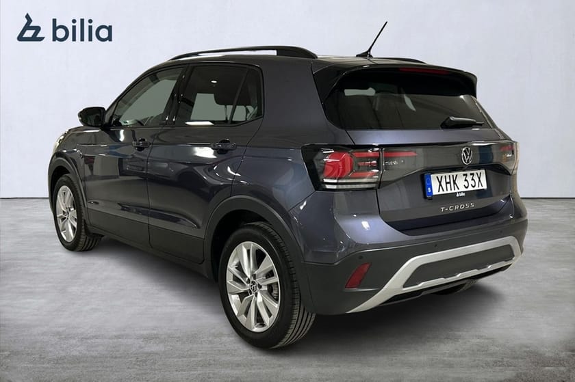 Bild 2 av Volkswagen T-Cross LIFE 1.0 TSI 116HK Auto Kamera ACC