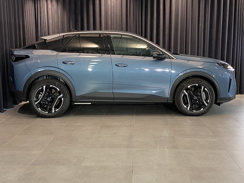 Bild 3 av Peugeot E-3008 ALLURE