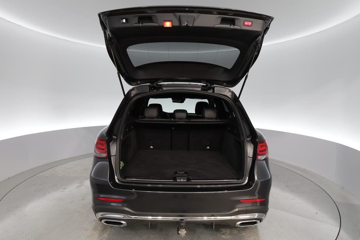 Mercedes-Benz GLC 2020 - miniatyr 16