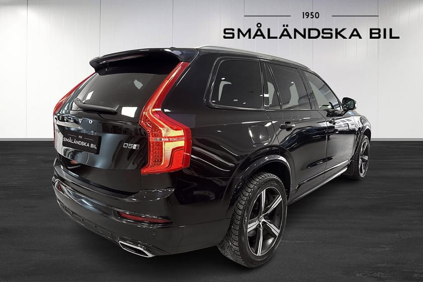 Bild 4 av Volvo XC90 D5 AWD Geartronic R-Design 7-Sits Drag 235hk