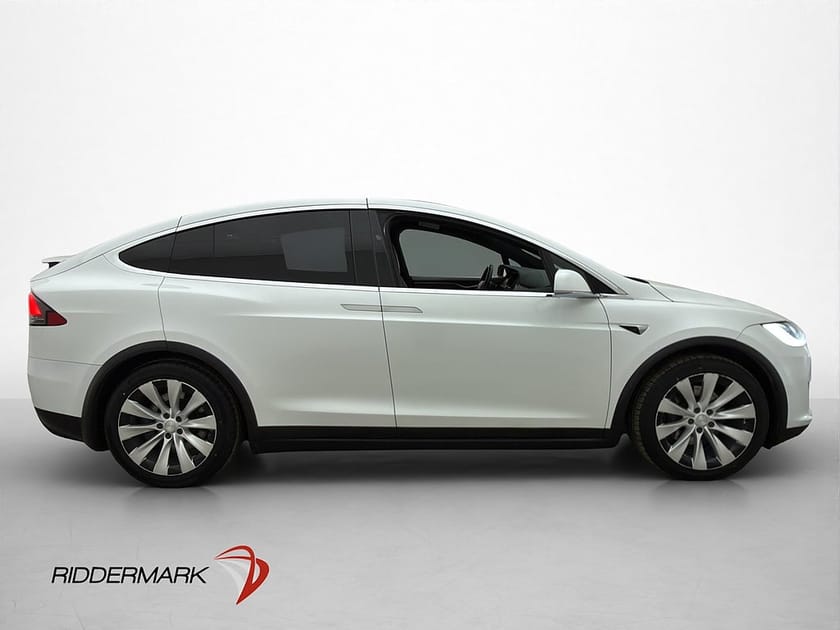 Bild 5 av Tesla Model X Long Range AWD 6-Sits Drag Kamera Skinn AP