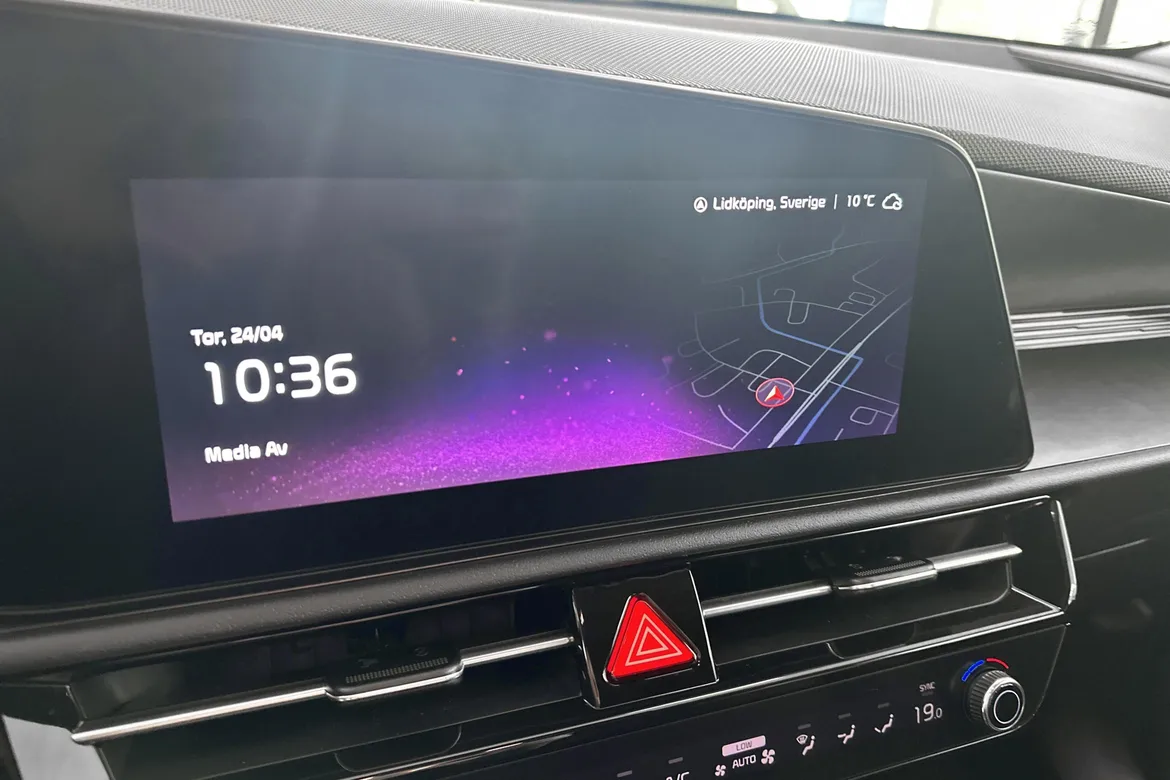 picture of a car