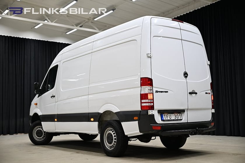 Bild 3 av Mercedes-Benz Sprinter 316 CDI 4x4 Skåpbil 163HK Drag|Värmare|V-Inredd|Farthållare