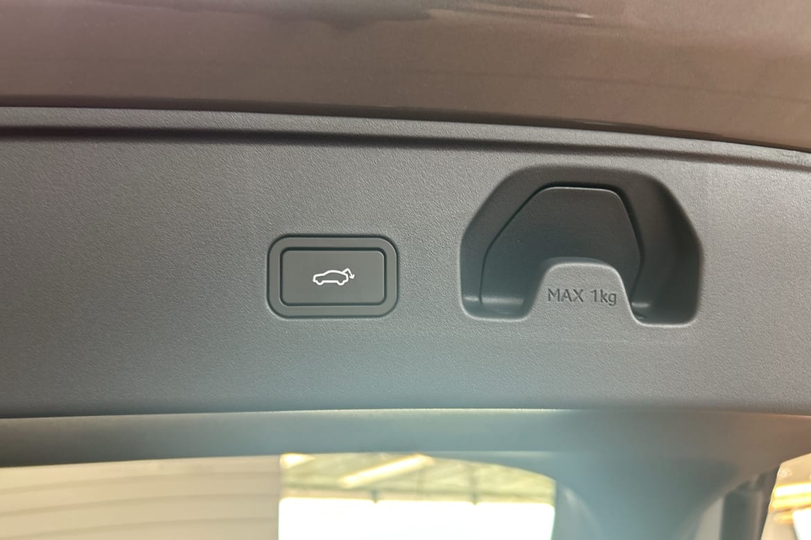 Lynk & Co 02 EV 66 kWh, 272hp, 2025