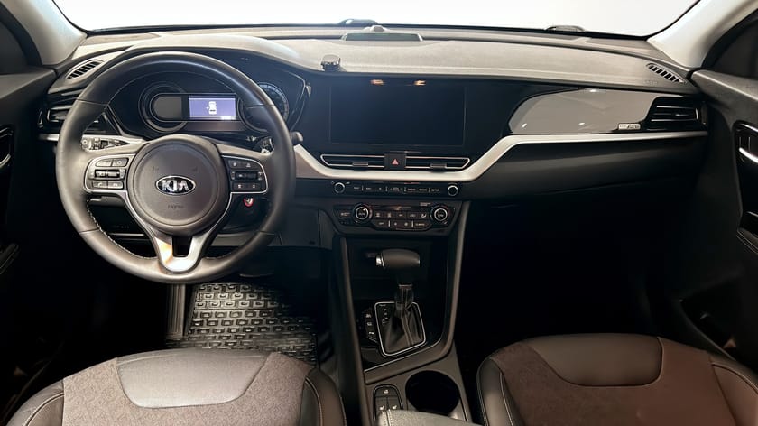 Bild 4 av Kia Niro P-HEV 1.6 141 HK PLUG-IN ADVANCE PLUS 1