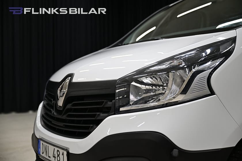 Bild 5 av Renault Trafic Kombi 125HK Passenger|Drag|Värmare|M/K-Värmare|Lågmil