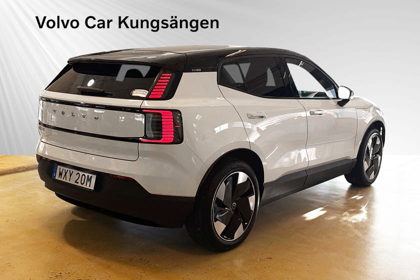 Bild 5 av Volvo EX30 Single Motor Extended Range M R Plus Edition 19" Selekt