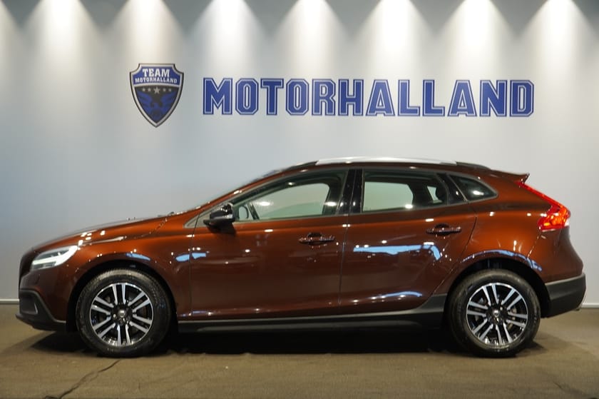 Bild 1 av Volvo V40 Cross Country - T4 - Navi, Kamera MM!