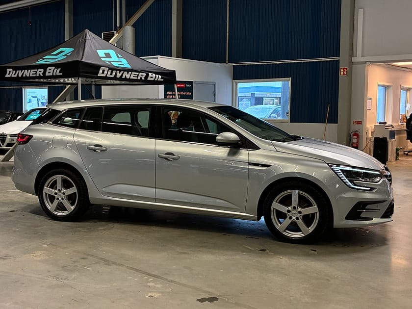 Bild 3 av Renault Mégane Sport Tourer 1,3 TCe 140hk Keyless Vinterhjul Leasbar