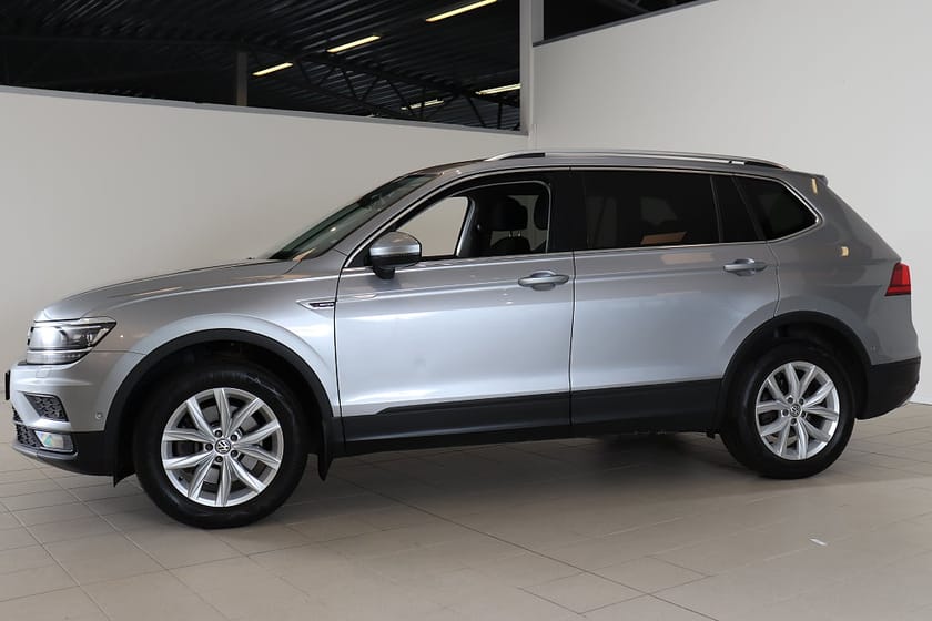 Bild 3 av Volkswagen Tiguan Allspace 7-sätes 2.0 TSI 190HK 4M 7-Sits Värmare Drag B-Kamera