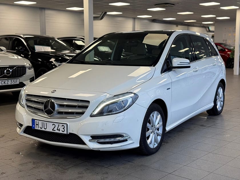 Bild 4 av Mercedes-Benz B 180 CDI BE Automat Panorama Drag Blue