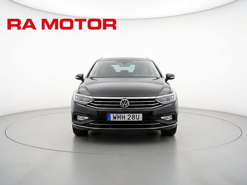 Bild 3 av Volkswagen Passat Sportscombi SC TDI 200hk 4M  GT | Drag | B-Kamera | D-Värm | Navi |