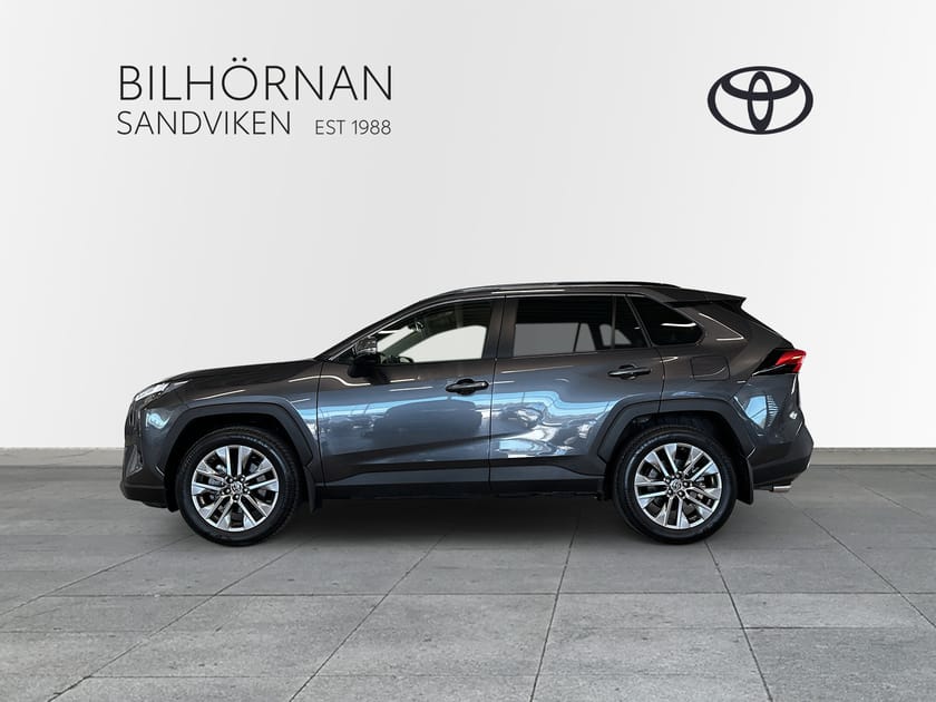 Bild 3 av Toyota RAV4 Hybrid AWD-i 2,5 Executive Premium Drag Vinterhul