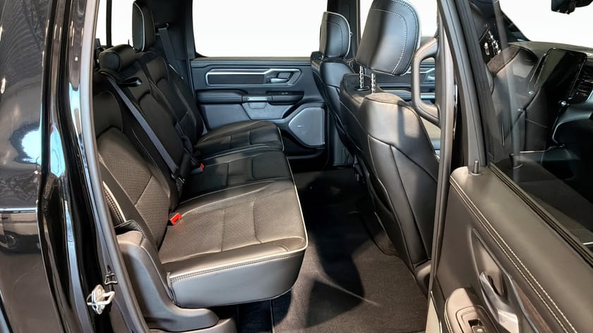 Bild 5 av RAM 1500 Crew Cab LARAMIE