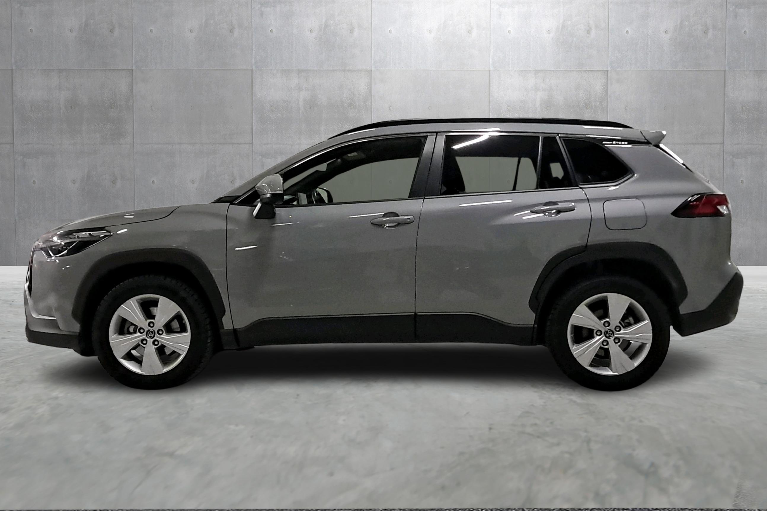 Thumnail bilde 1 av Toyota Corolla Cross Hybrid AWD-i