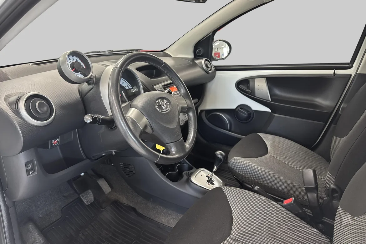 picture of a car