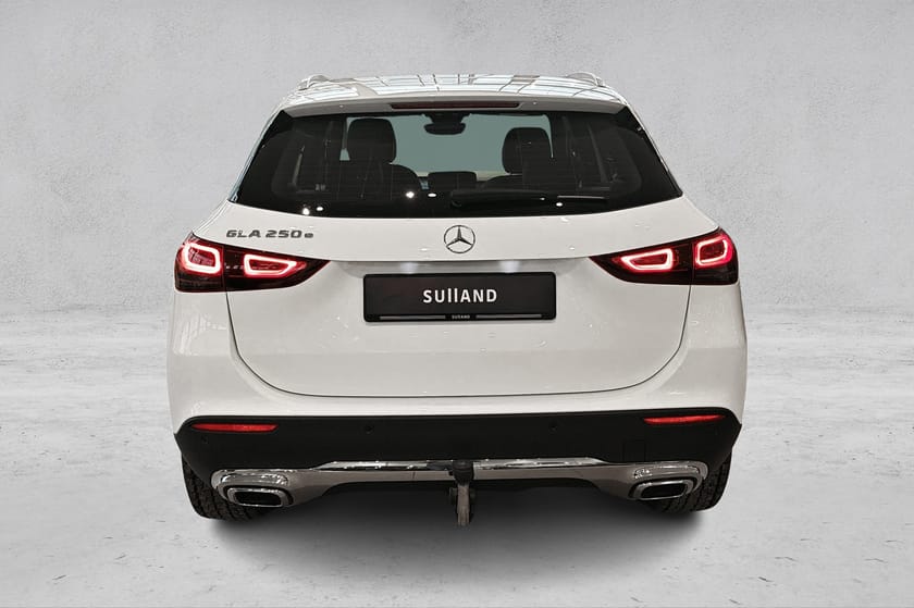 Bilde 4 av Mercedes-Benz GLA 250 e 250e Advanced Plus I H.feste I 61km ladbar I Navi I