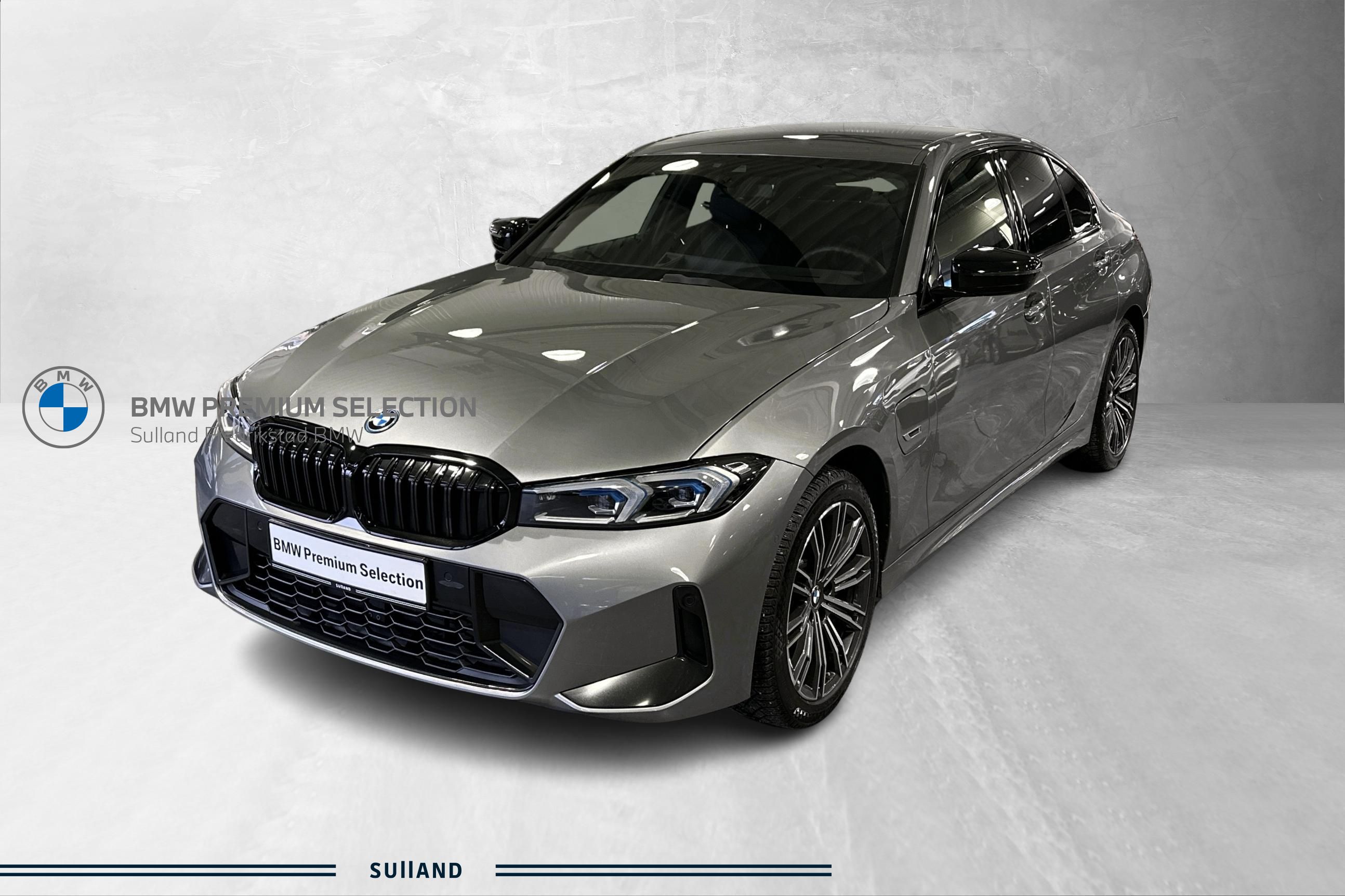 BMW 330e xDrive Sedan