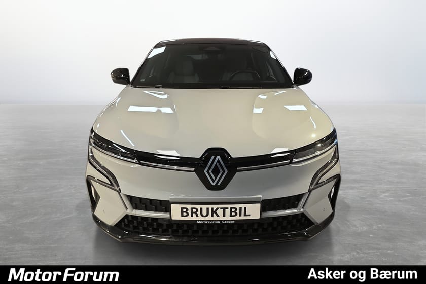 Bilde 2 av Renault Mégane E-TECH TECHNO/VELUTSTYRT/360 RYGGEKAM/NAVI+++ VI TAR INNBYTTE