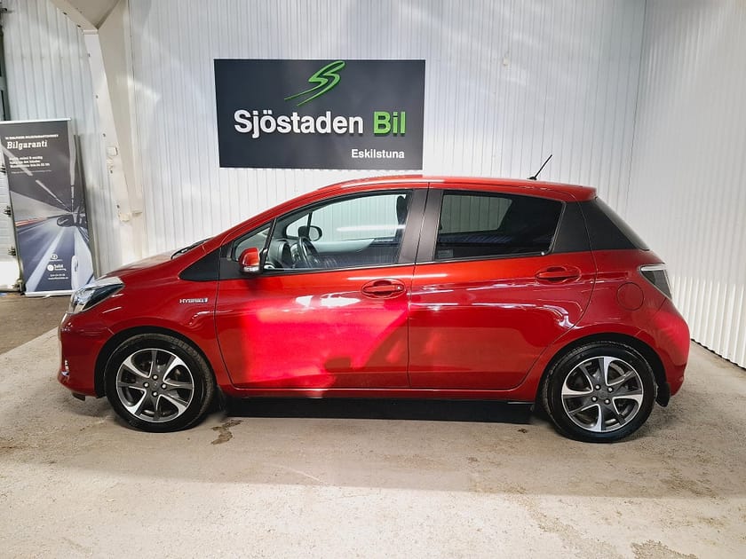 Bild 2 av Toyota Yaris Hybrid e-CVT Kamera M-Värmare Bluetooth