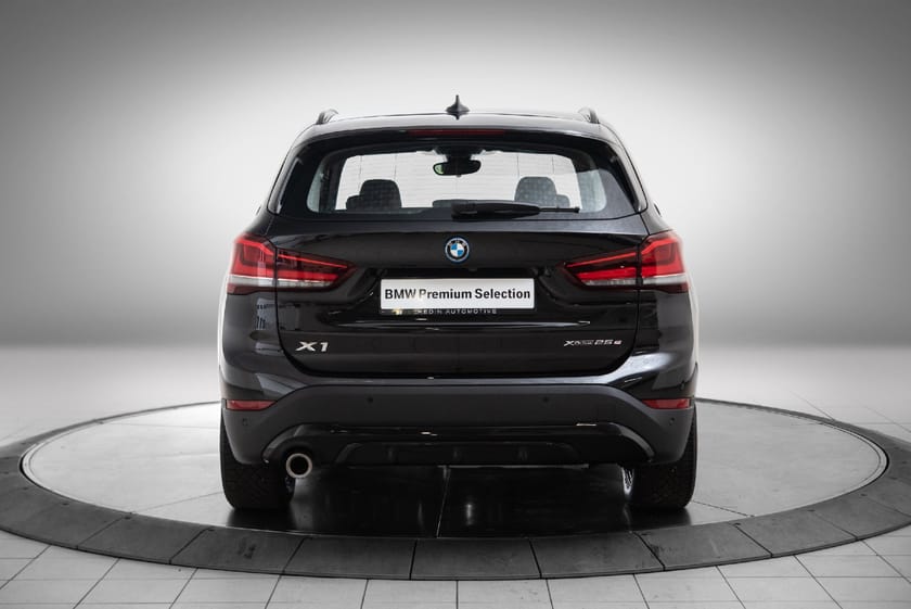 Bilde 4 av BMW X1 xDrive25e 