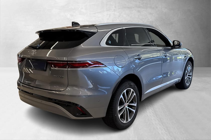 Bilde 3 av Jaguar F-Pace P400e PHEV PHEV, R-Dynamic HSE,Skinn,Navi,Performance, ACC