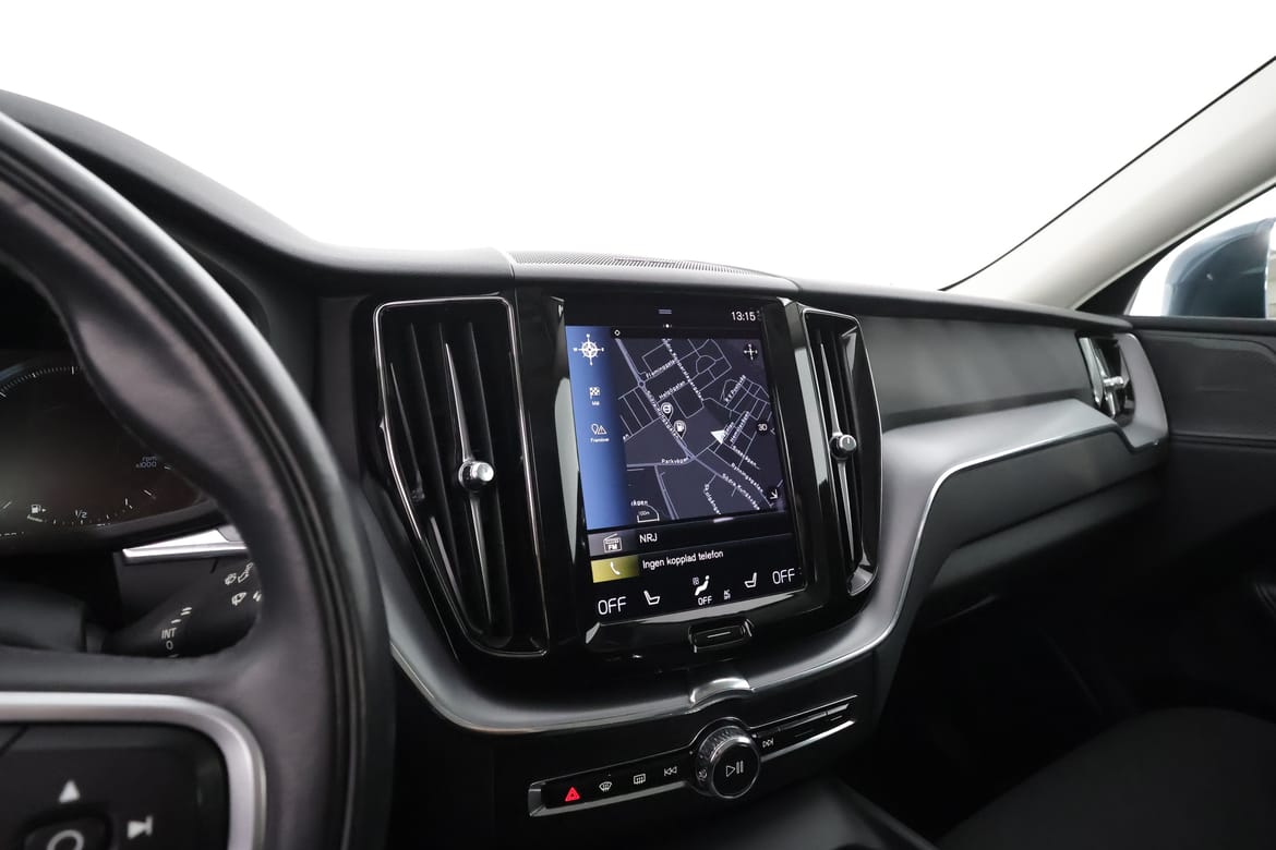 Volvo XC60 2021 - miniatyr 13