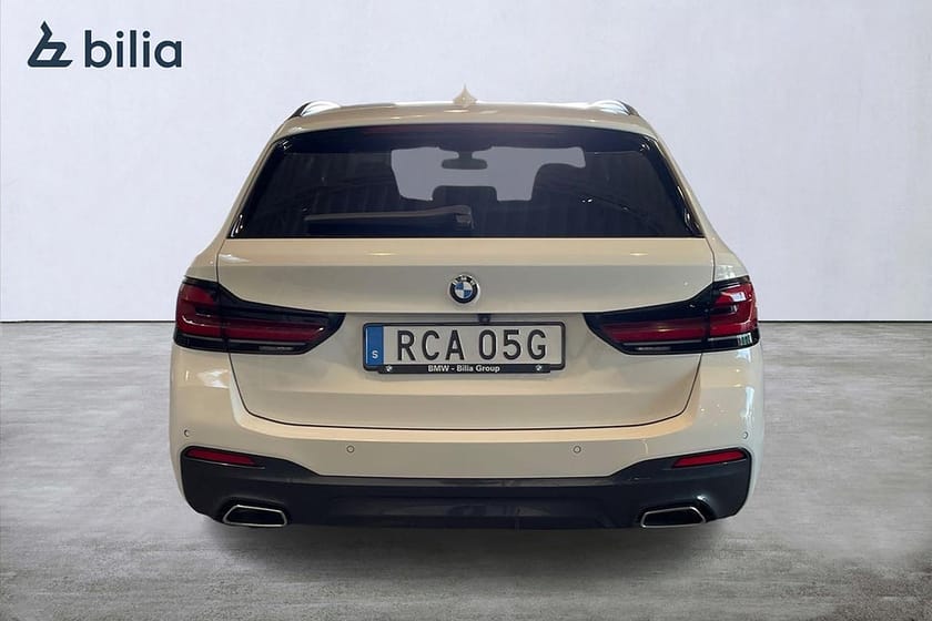 Bild 4 av BMW 520d xDrive Touring M Sport | Värmare | HiFi | Adaptiv fart.