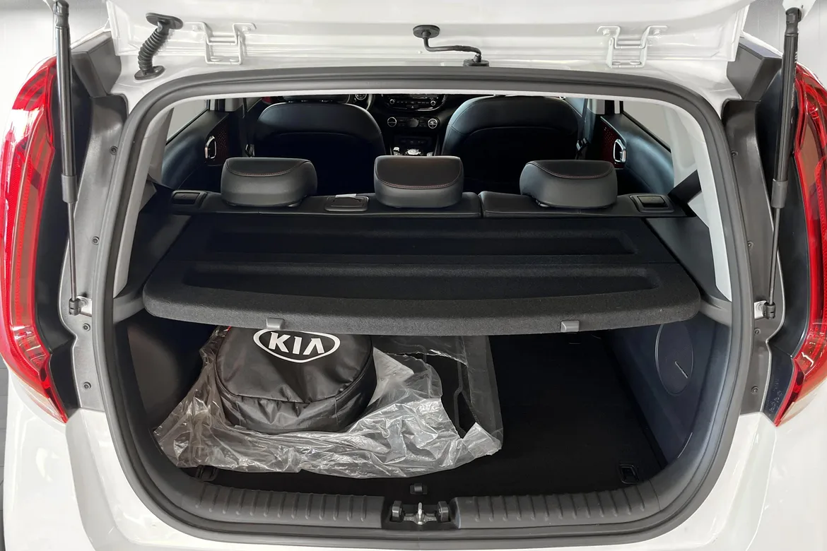 picture of a car