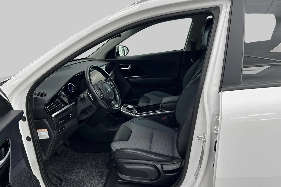 picture of a car