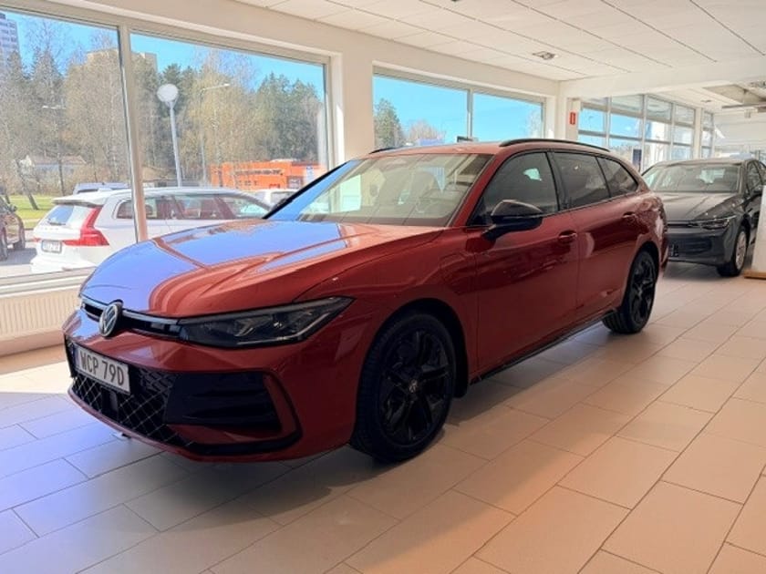 Bild 2 av Volkswagen Passat Variant eHybrid R-Line 272hk