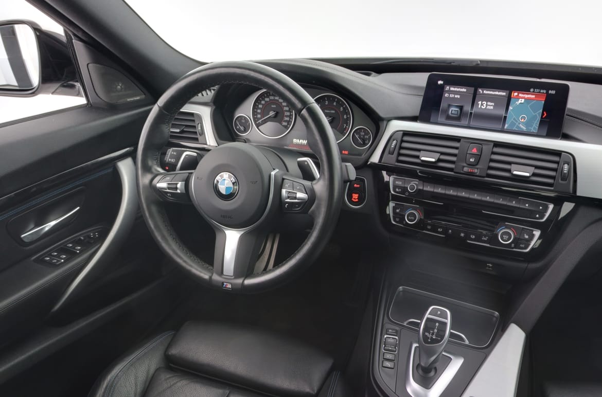 BMW 3-serie 2020 - miniatyr 8