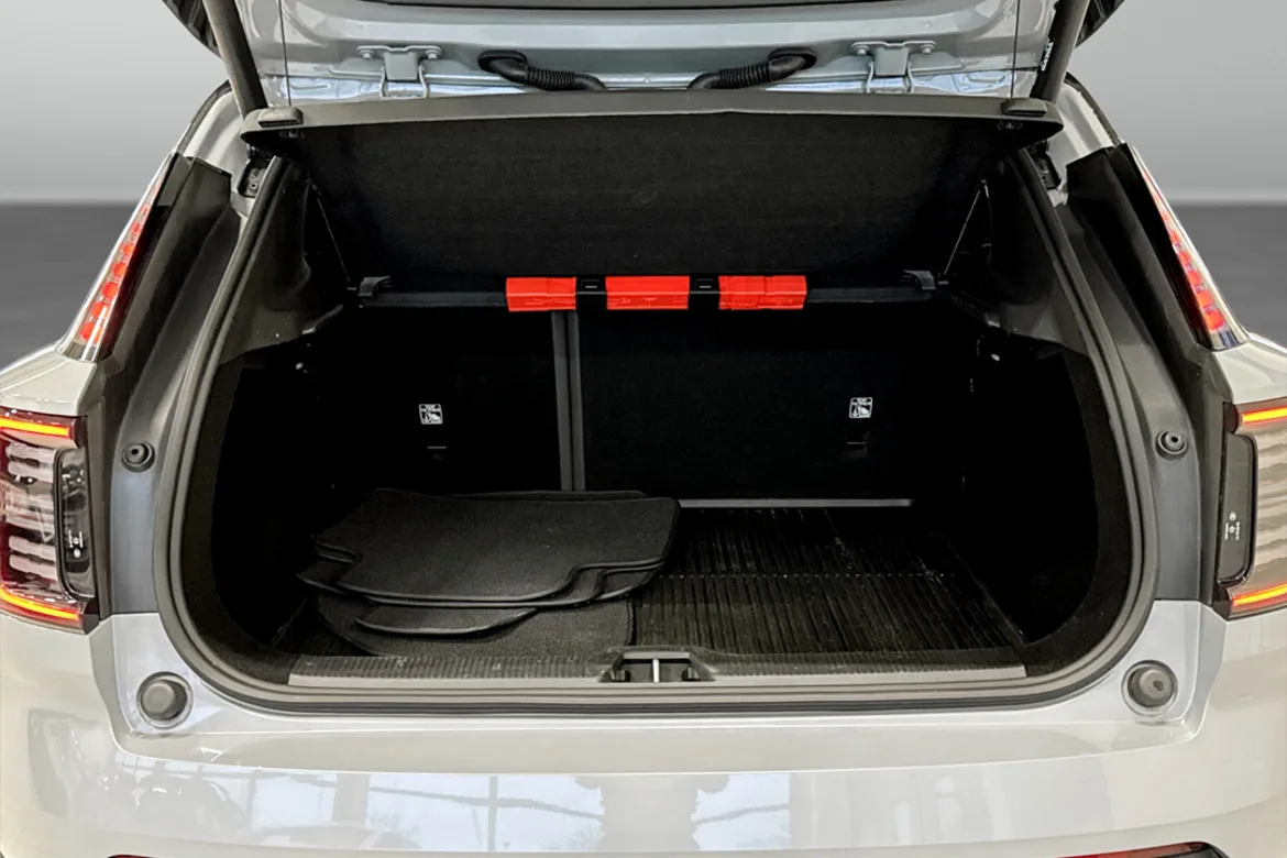 Volvo EX30 Single Motor Extended Range