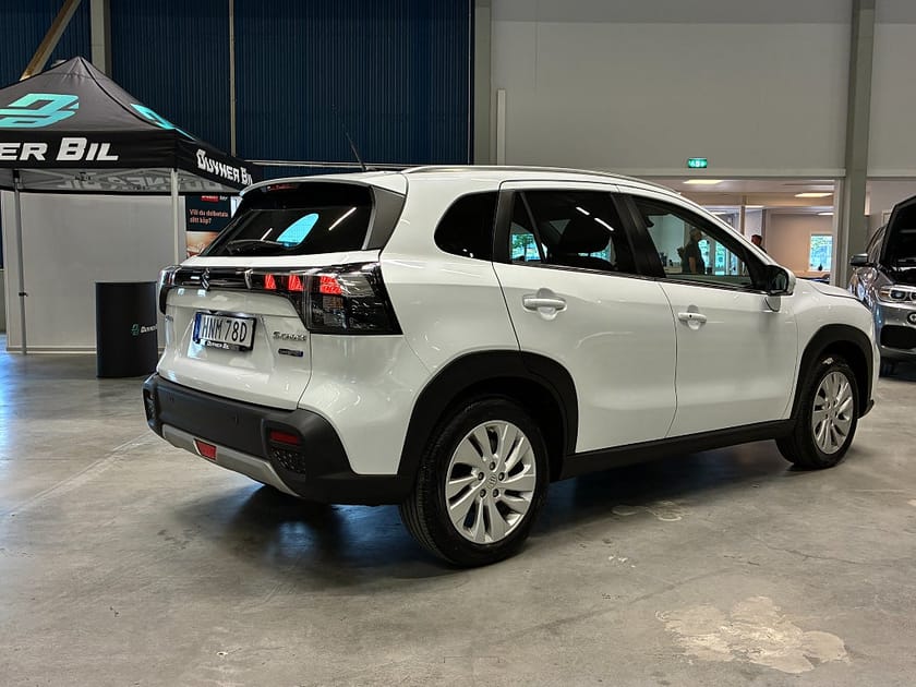 Bild 2 av Suzuki S-Cross HEV AllGrip 115Hk Automat | AWD Vinterhjul