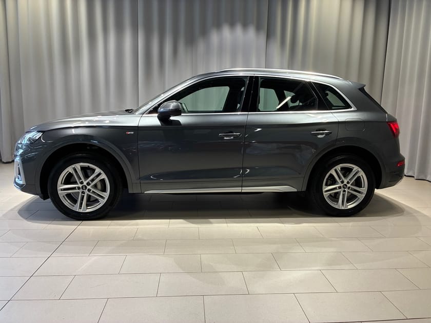 Bild 2 av Audi Q5 55 TFSI e quattro S LINE 367 HK S TRONIC Q