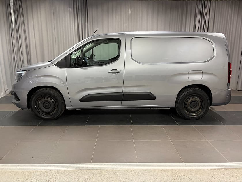 Bild 3 av Opel Combo-e Cargo XL BUSINESS L2 136 AUT Inkl. Dragkrok