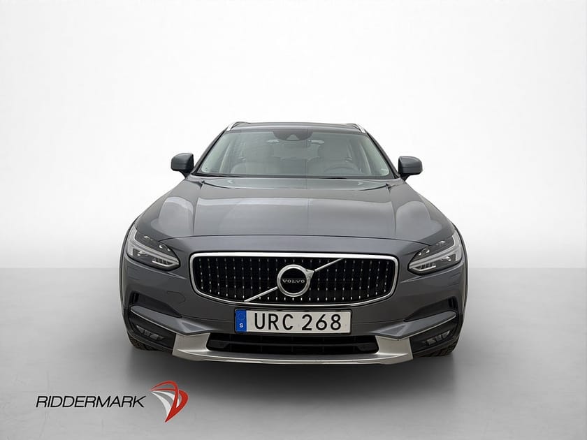 Bild 2 av Volvo V90 Cross Country D5 AWD Pro VOC B-Kamera Skinn Drag