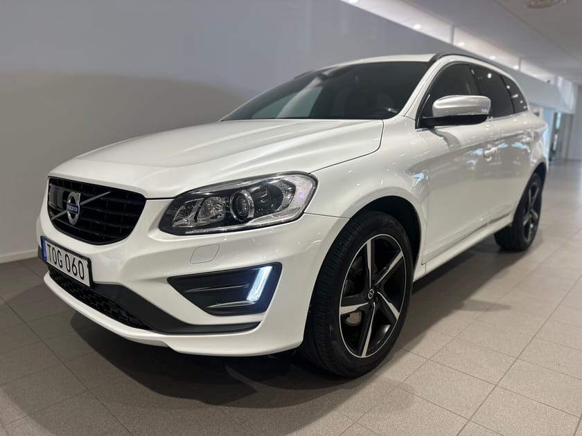 Bild 1 av Volvo XC60 D4 R-Design Business E PRO, Backkamera, Sensorer.