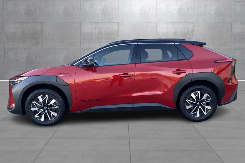 Bilde 2 av Toyota bZ4X AWD Executive bi tone