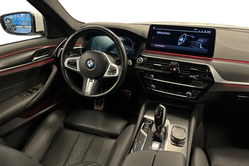 Bild 3 av BMW 520d xDrive Touring BiliaDays26|M Sport|Värmare|Drag|M sport|Rattvärme