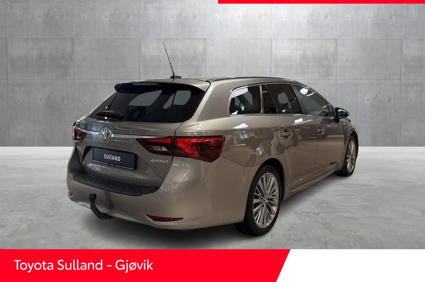 Bilde 5 av Toyota Avensis Stasjonsvogn 1.8 Bensin Automat | Velholdt | Komplett historikk
