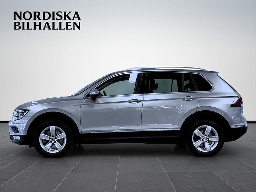 Bild 4 av Volkswagen Tiguan 2.0 TDI DPF SCR BMT 4Motion GT Apple Carp Dragkrok