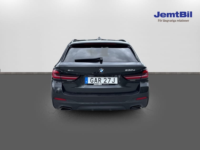 Bild 5 av BMW 530e xDrive Touring M-Sport, Vinterhjul