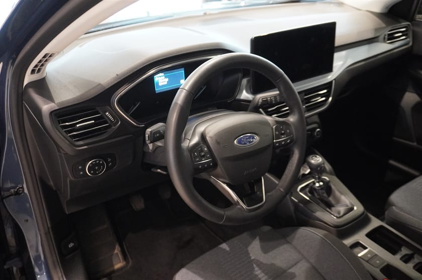 Bild 2 av Ford Focus Active 1.0 EcoBoost Hybrid E85